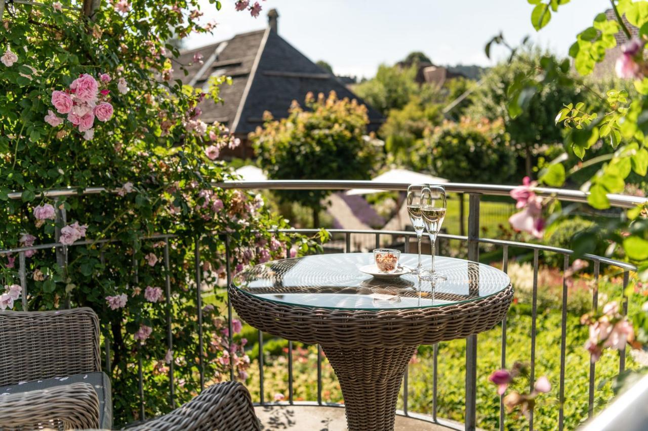 Romantik Hotel Baeren Duerrenroth Экстерьер фото